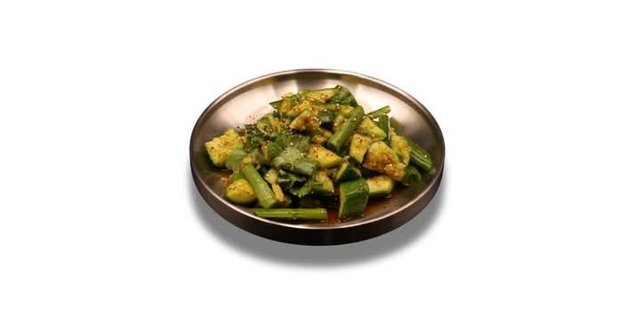 Shredded Cucumber w/ Sauce