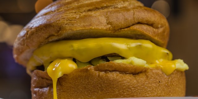 Croissants w/ Egg, Sausage & Cheese