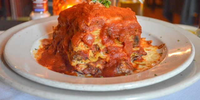 Beef Lasagna Tray