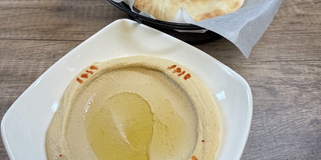 Hummus
