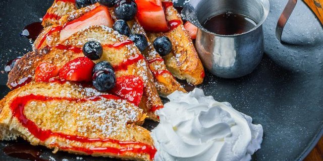 Brioche French Toast Platter