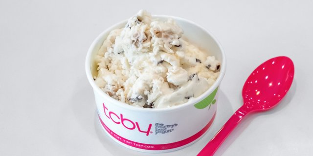 Frozen Yogurt Cup