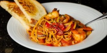 Cajun Prawn Linguine