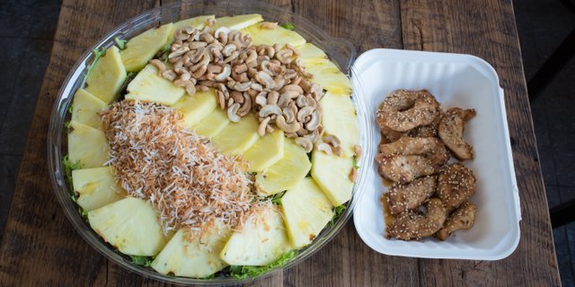 Sesame Chicken Salad Tray
