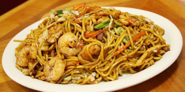 House Lo Mein