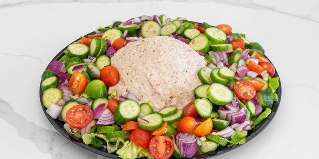 Tuna Salad Platter