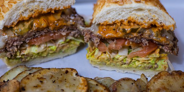 Burger Boxed Lunch
