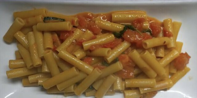 Penne Pomodoro Tray