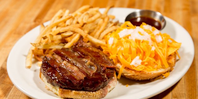 BBQ Bacon Burger
