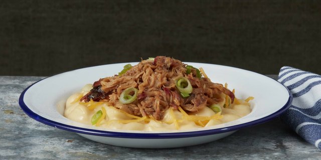 Loaded BBQ Mac & Cheese Bar
