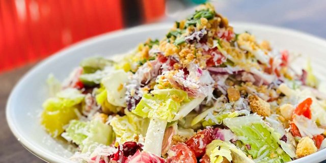 Melo's Chopped Salad