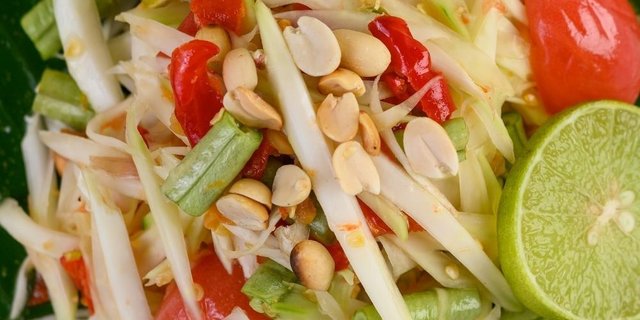 Thai Style Papaya Salad