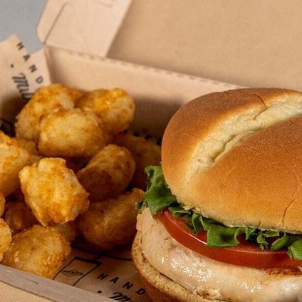 GRILLED CHICKEN SANDWICH BOX