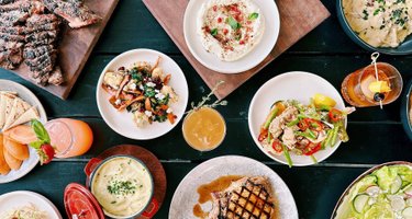 District Kitchen + Cocktails