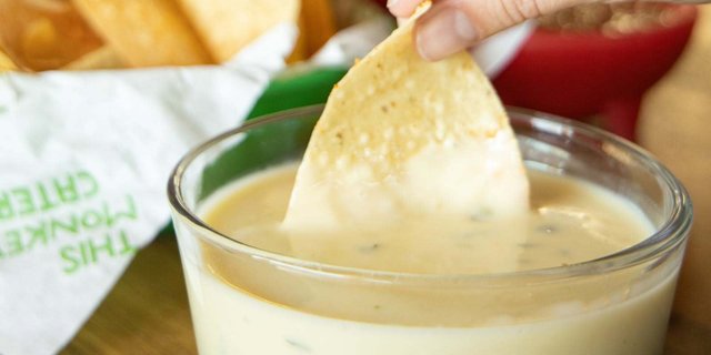 Chips & Queso