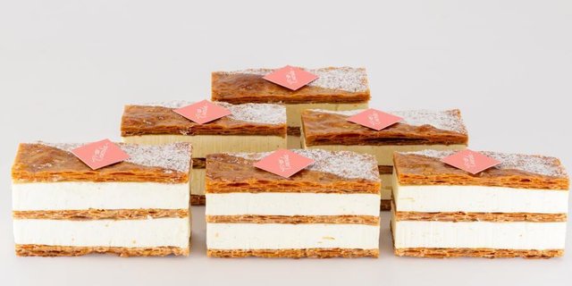 Individual Vanilla Millefeuille Napoleon