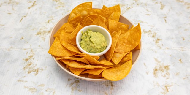 Chips & Guacamole
