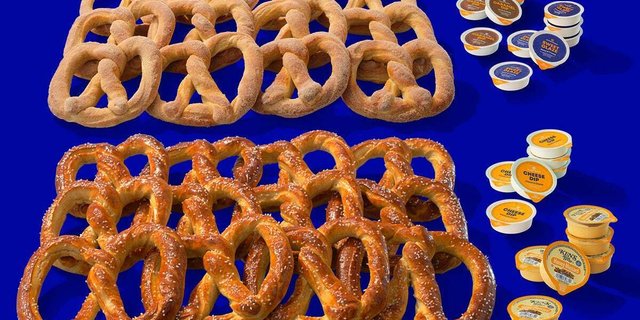 Sweet & Salty Classic Pretzel Bundle (Serves 24)
