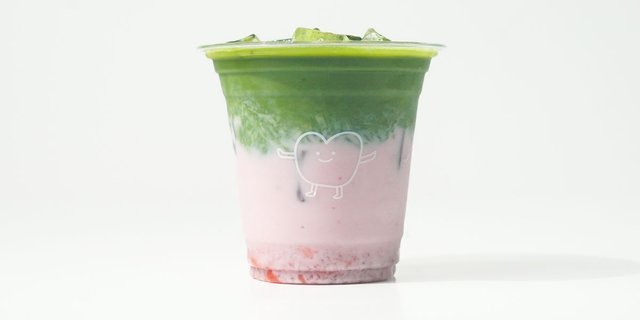 Iced Strawberry Matcha