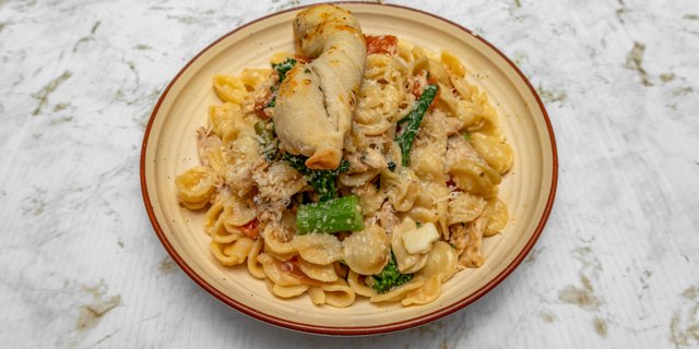 Orecchiette Con Pollo Package