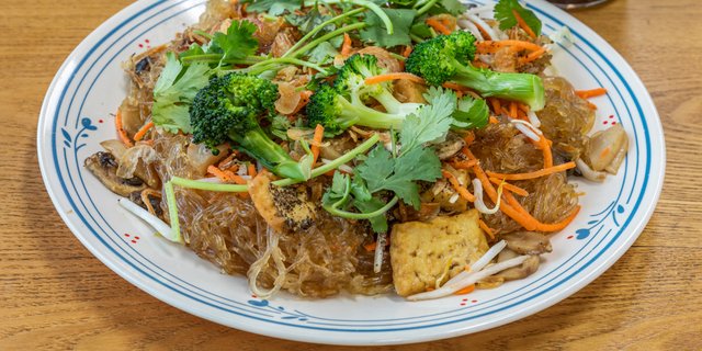 Stir-Fried Clear Noodles