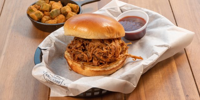 Pulled Pork Sandwich