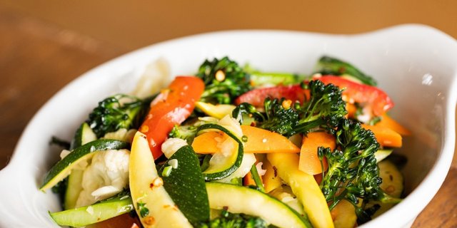Seasonal Farmers' Market Vegetables
