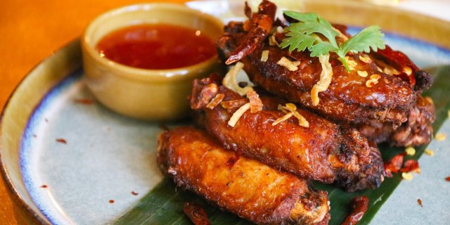 Thai Herb Wings
