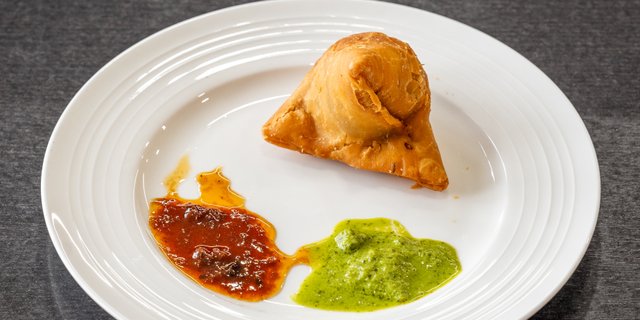 Samosa Chaat