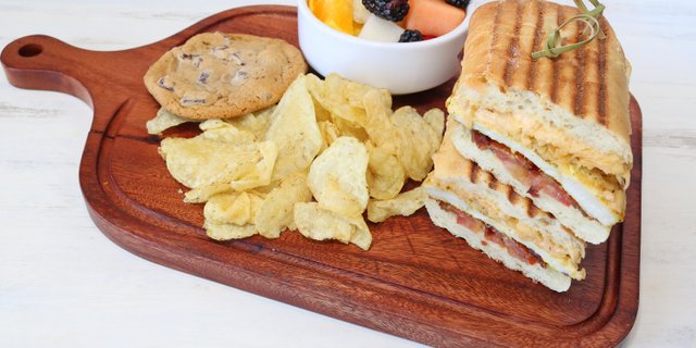 Alexandra's Sandwich Box Lunch