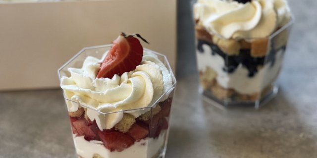 Strawberry Cups