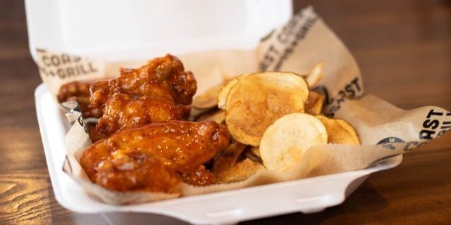 10 Wings + Chips