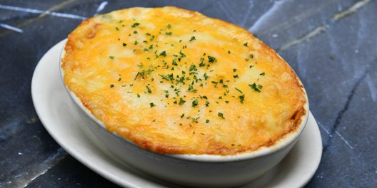 Smoked Gouda & Bacon Au Gratin Potatoes