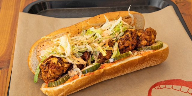 WTK? a Fried Chicken Po'Boy?