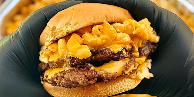 Mac Attack Smash Burger