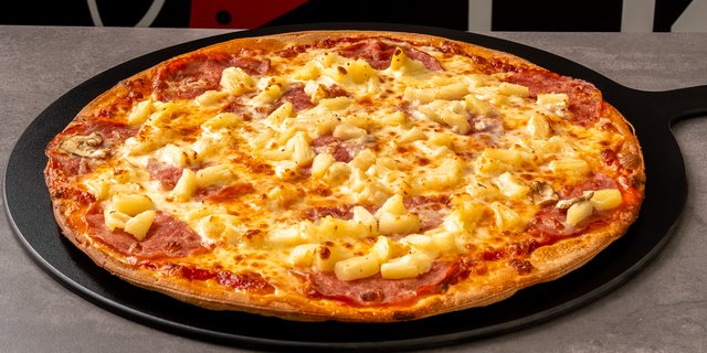 Gluten-Free Hawaiian Pizza