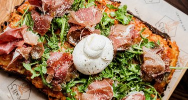 Ella's Italian Pub