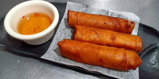 Crispy Vegetable Rolls