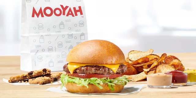 Beef Burger Bagged Lunch