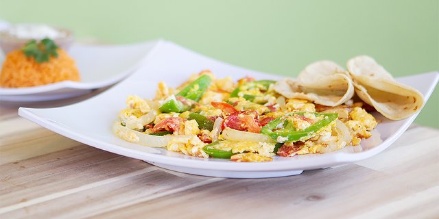 Huevos a La Mexicana