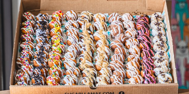 300 Mini Donuts Package