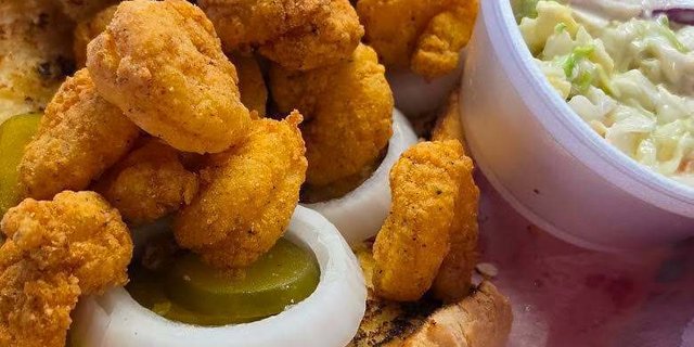 Fried Shrimp Po-Boy Combo