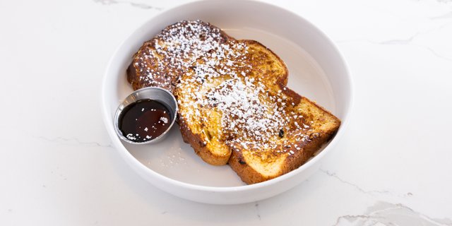 Family-Style French Toast Platter