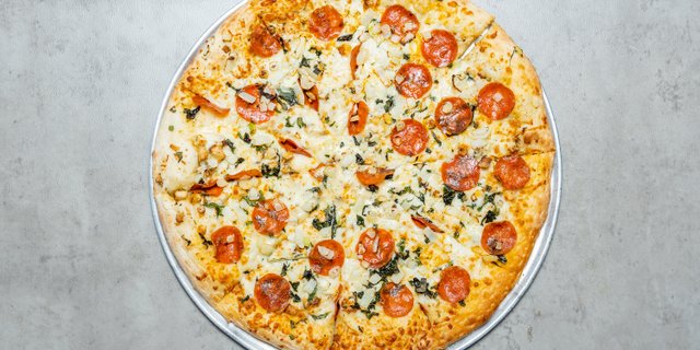 The Alfredo Pizza