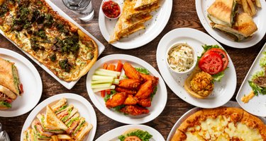 Quincy’s South Bar & Grille