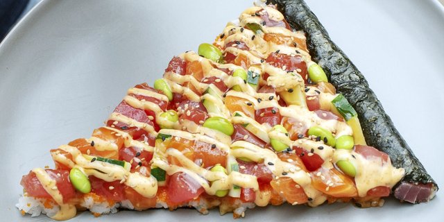 Tuna & Salmon Pizza Tray