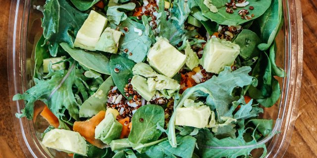 Quinwow Salad