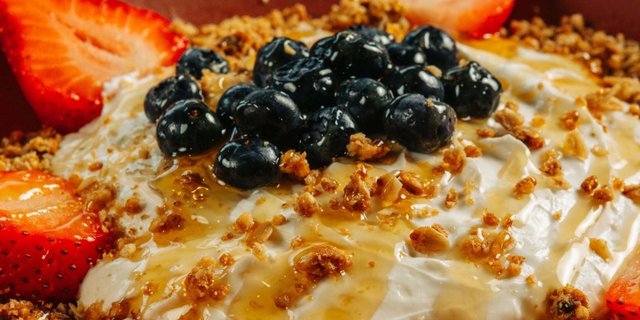 Greek Yogurt Bowl