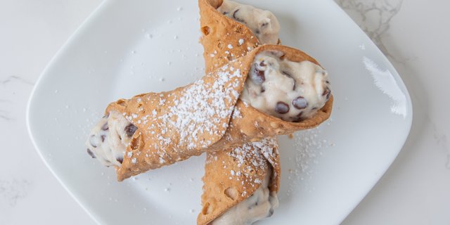 Cannoli