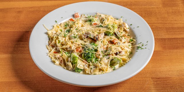 Grilled Chicken Bowtie Pasta